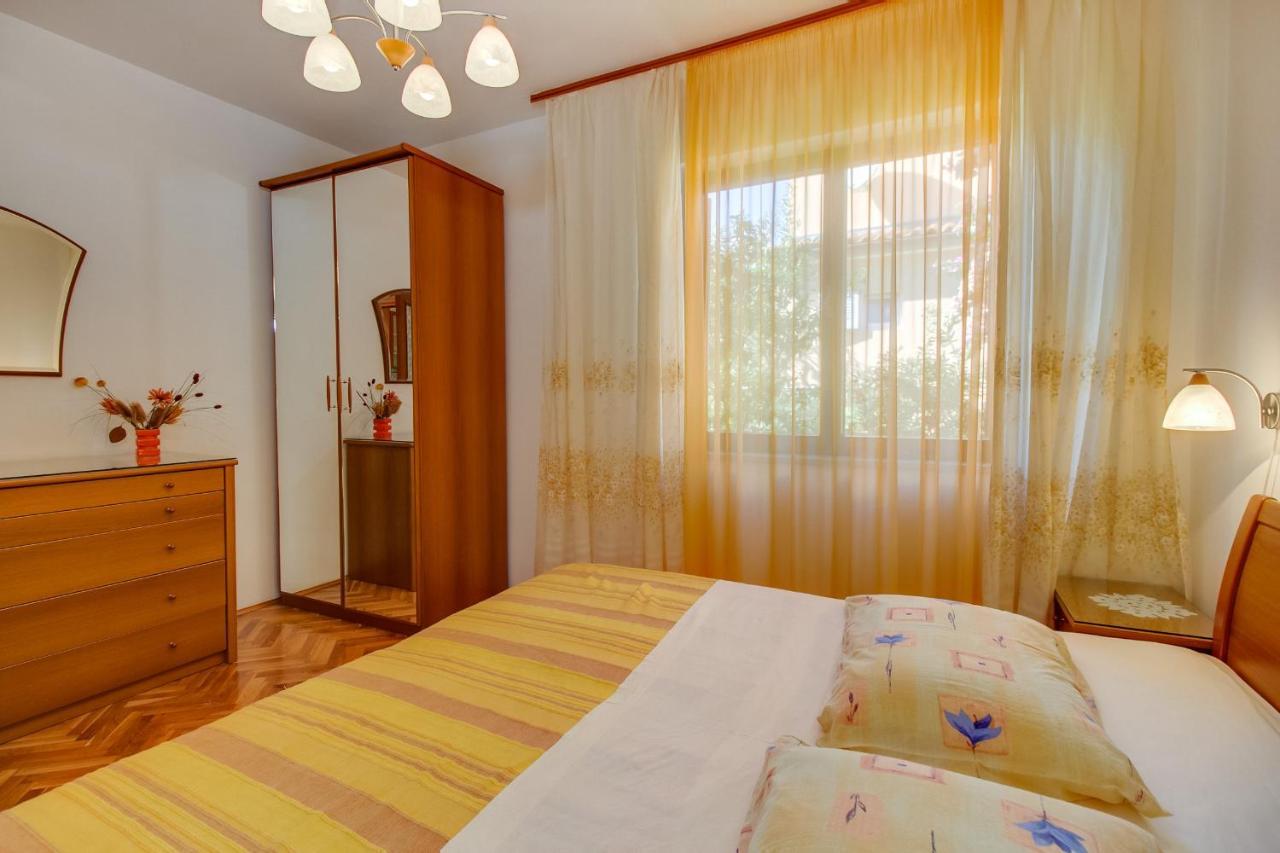Apartman Mirjana 1 Mali Lošinj Buitenkant foto