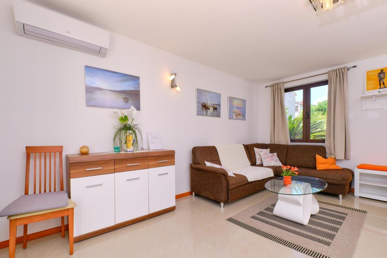 Apartman Mirjana 1 Mali Lošinj Buitenkant foto